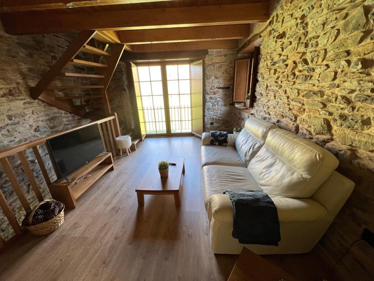 Casa rural LA TORRE recién rehabilitada. Las Herrerías Extérieur photo